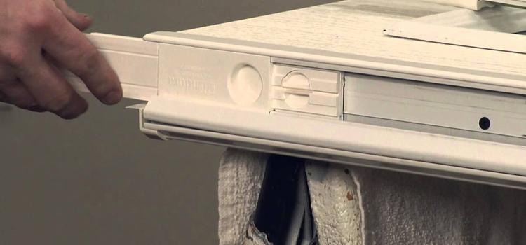 aluminum storefront door repair Las Flores