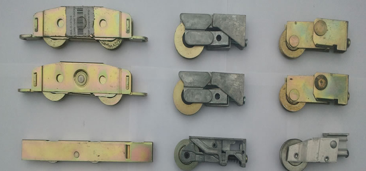 patio sliding door wheel replacement Las Flores